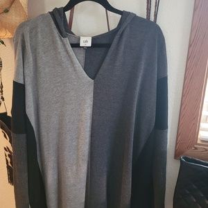 CAbi Poncho hoodie sweater, Medium, Gray/Black